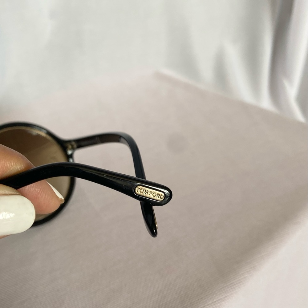 Tom Ford "Carrie" Oversized Sunglasses 🏷 - Picture 4 of 7